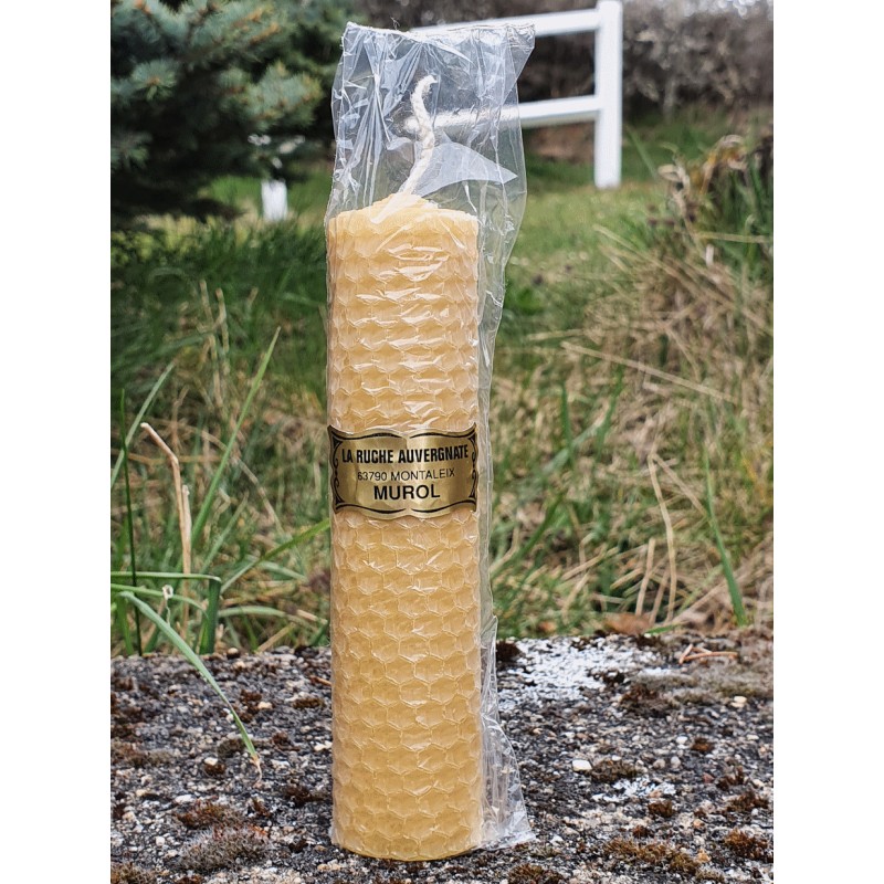 la-ruche-auvergnate-bougie artisanale en cire d'abeille
